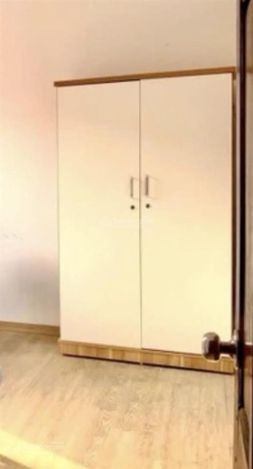 Cho thuê phòng trọ 1pn, 2 triệu vnd/th, 7m2 tại 14b 5/7/4 trần thái tông, phường dịch vọng