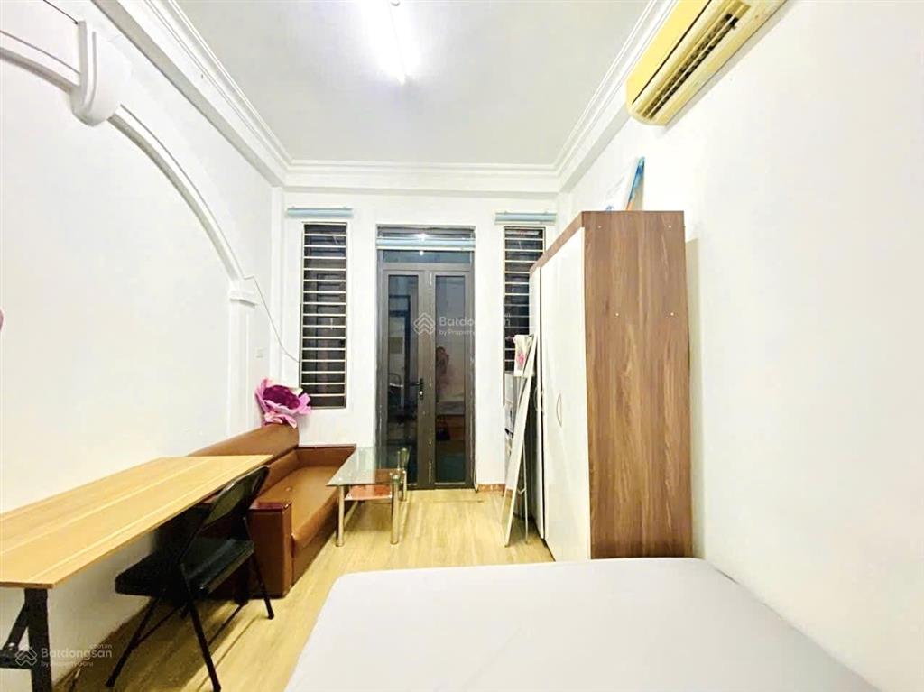 Tặng 500k khi ở cho thuê phòng trọ 20m2 tại trần thái tông, giá 3 triệu, p dịch vọng, q. cầu giấy