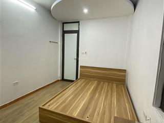 Cho thuê phòng trọ 15m2 tại 14 ngõ 45 trần thái tông, giá 2,8 triệu