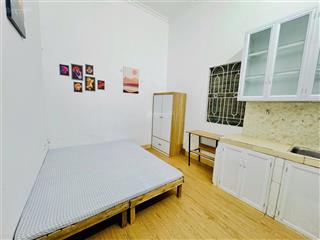Cho thuê nhà trọ đẹp xuất sắc tại số 23 ngách 40 ngõ 79 cầu giấy, 2,6 triệu, 15m2