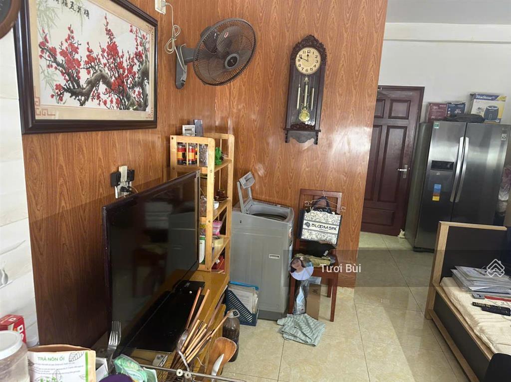 Có căn nhà giá 6 tỷ 700 triệu, chủ nhà có việc cần bán