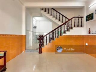 Cho thuê nhà nguyên căn 3 tầng khu dã tượng cách biển 800m, 4phòng ngủ giá chỉ 11 triệu/tháng