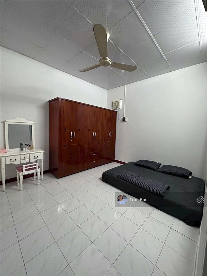 Bán nhà 2 tầng hẻm trần nhật duật  nha trang cách biển 1,3km dt 78m2 giá bán nhanh chỉ 6 tỷ 900tr