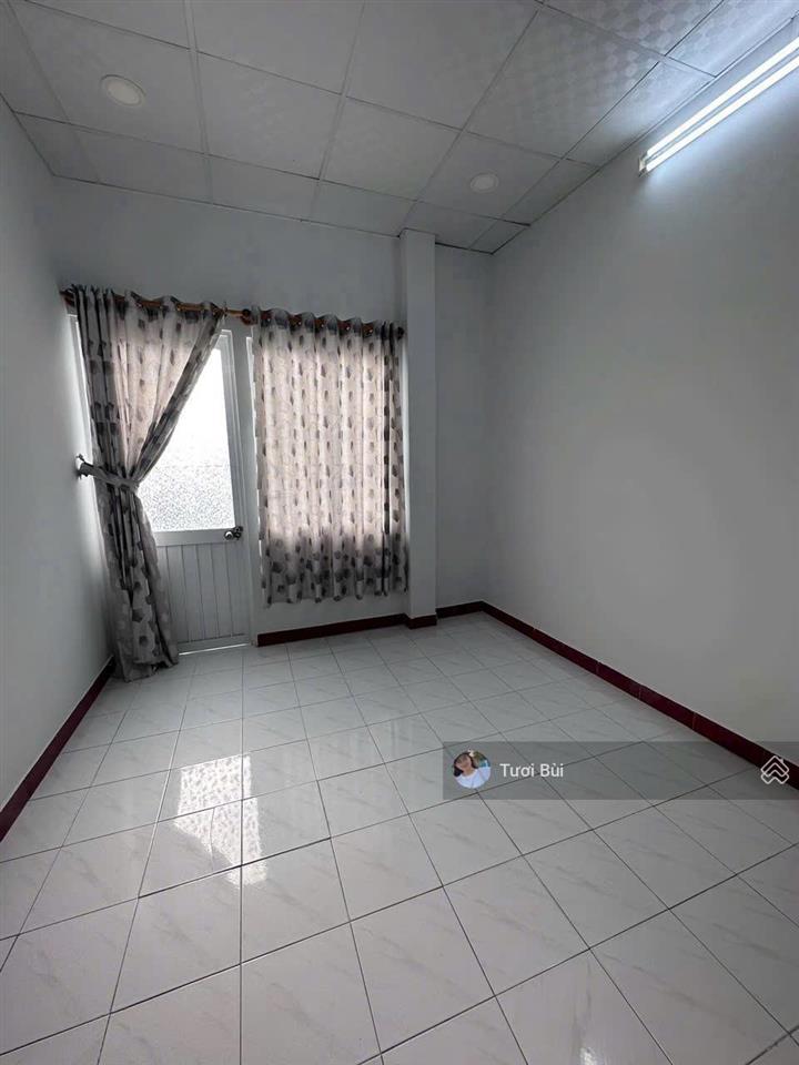 Bán nhà 2 tầng hẻm trần nhật duật  nha trang cách biển 1,3km dt 78m2 giá bán nhanh chỉ 6 tỷ 900tr