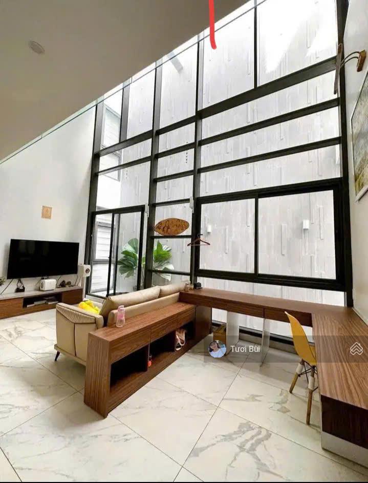 Hạ 6tỷ biệt thự 3 tầng đẹp mặt tiền đường lê quý đôn p.nha trang dt 188m, ngang 7m cách biển 400m
