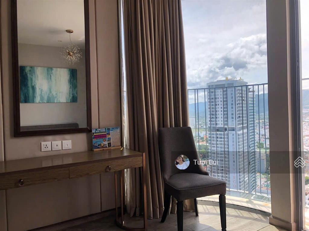 Bán căn panorama ngay tháp trầm hương nha trang view phố thơ mộng, full nội thất giá 1ty 950 tr