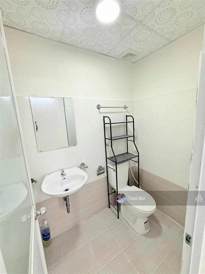 Bán căn hộ hoàng quân  bắc nha trang hạ còn 1 tỷ 859 triệu, tầng cao view thoáng