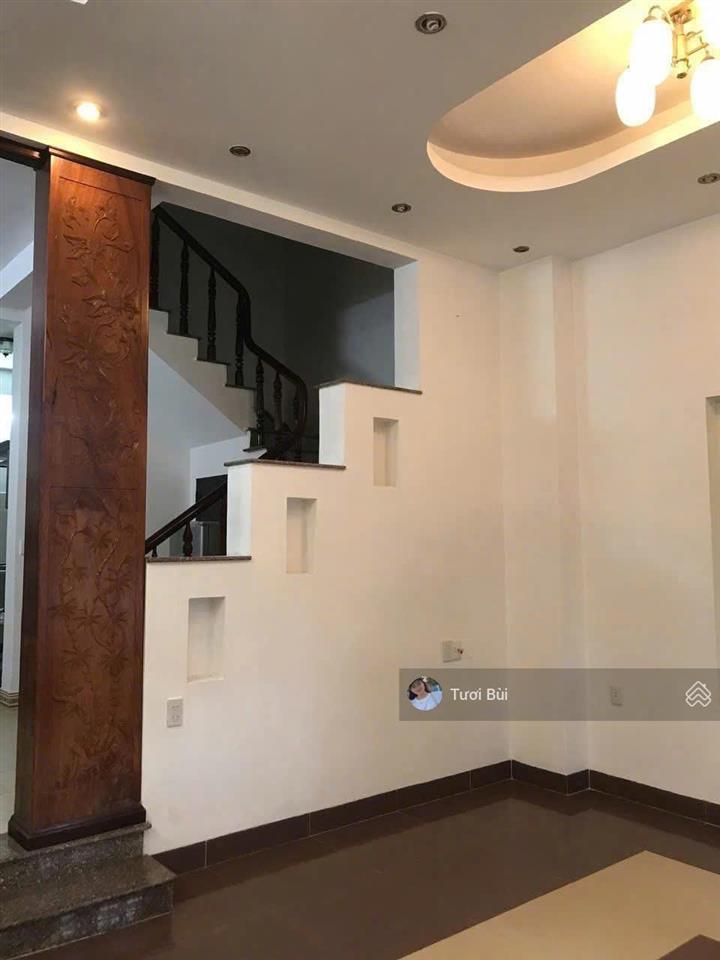 Bán nhà 3 tầng hẻm oto đặng tất, ngang 6m, dt 75m, cách bãi tắm hòn chồng 200m giá 9ty200 triệu