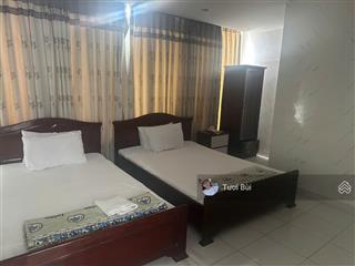 Bán khách sạn 6 tầng đường củ chi cách biển 500m, dt 86,6m2, ngang 5m14, giá 16tỷ có thương lượng