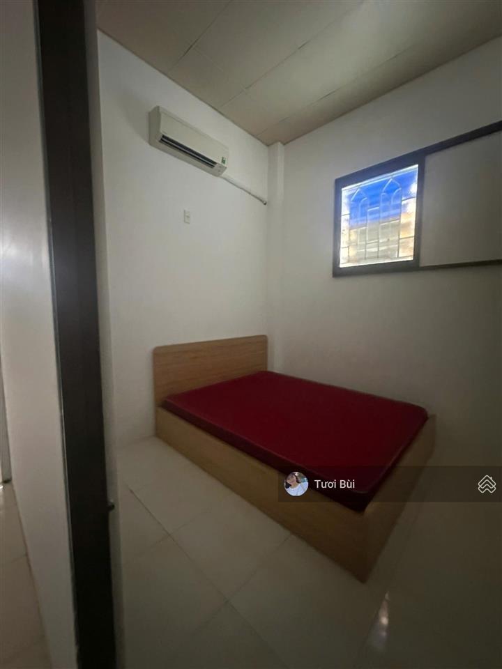 Cho thuê nhà góc 2 tầng 2 phòng ngủ tiền đường khe sanh  ấp bắc cạnh đường tô hiệu gần vinpearl