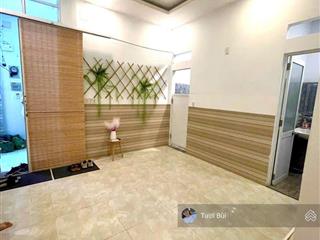 Cho thuê tầng 2 của tòa dương hiến quyền, bắc nha trang, có 2 phòng ngủ, giá chỉ 10 triệu