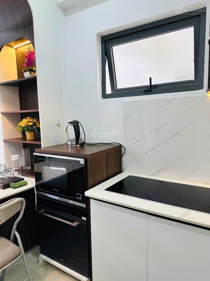 Cho thuê góc napoleon gần biển hòn chồng 3 pn, 2wc. view biển, tầng cao, full nội thất, giá 14 tr