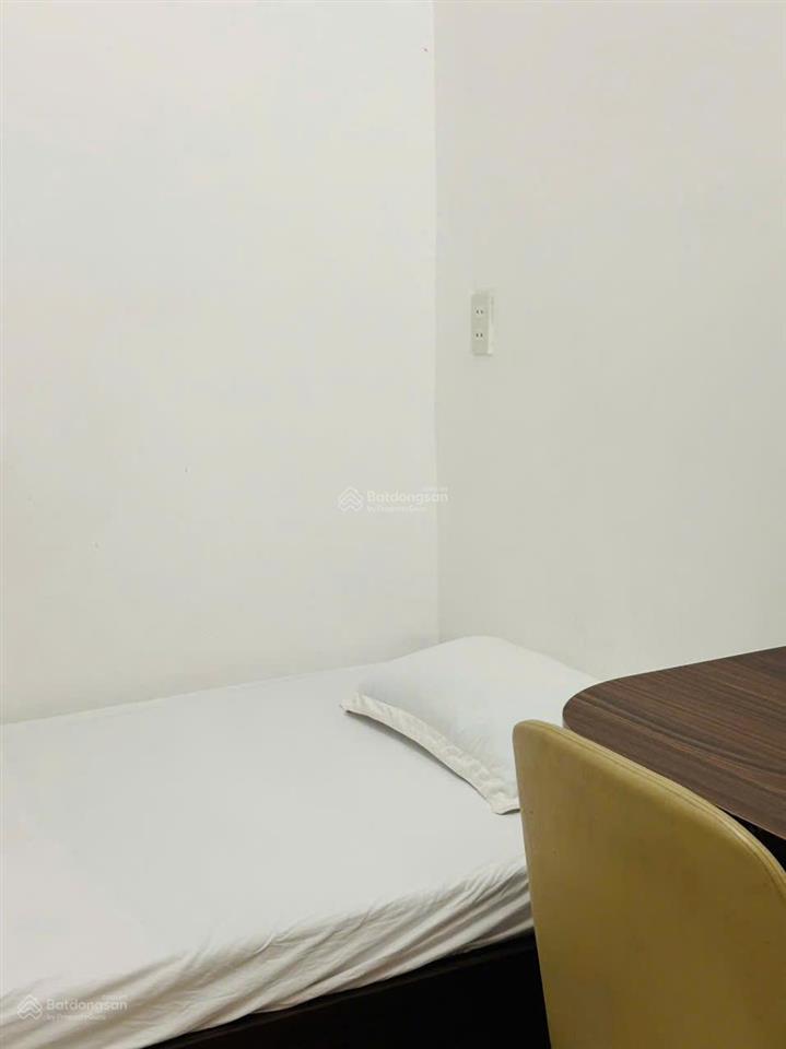 Cho thuê góc napoleon gần biển hòn chồng 3 pn, 2wc. view biển, tầng cao, full nội thất, giá 14 tr