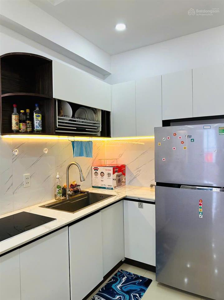 Cho thuê góc napoleon gần biển hòn chồng 3 pn, 2wc. view biển, tầng cao, full nội thất, giá 14 tr