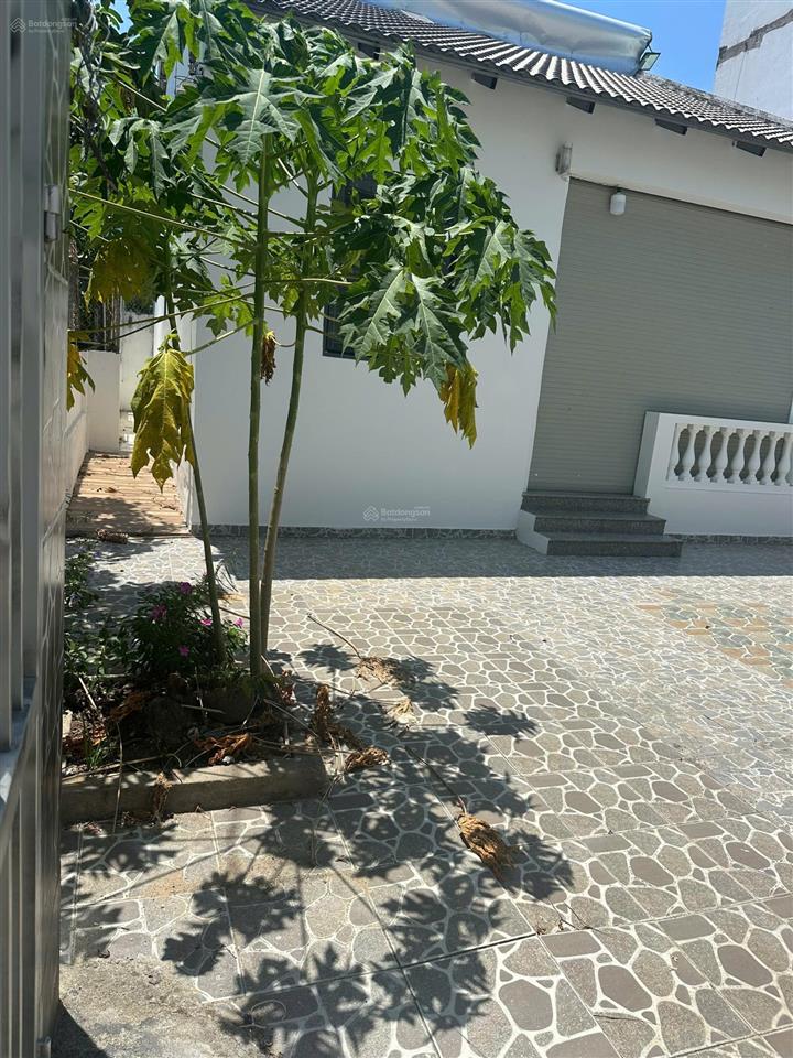Hạ sâu 2,2 tỷ bán đất tặng nhà cấp 4 dt 148m gần biển ba làng phù hợp xây căn hộ, biệt thự,nhà vườn