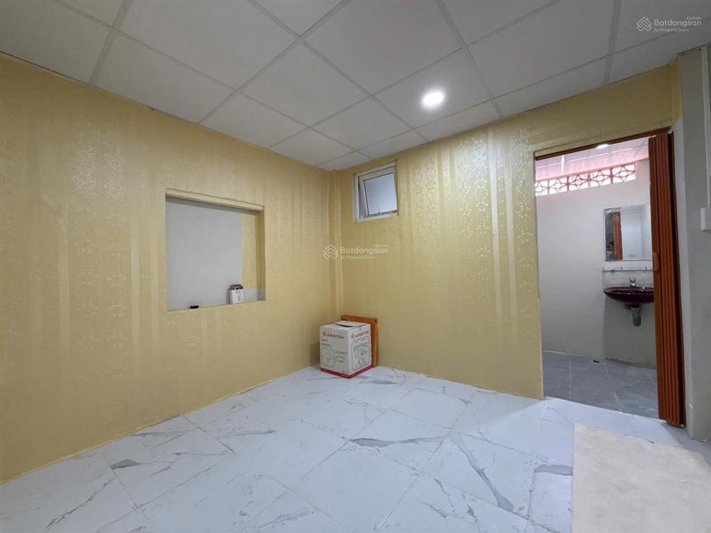 Bán nhà hẻm thống nhất dt 34m2 chỉ 1 tỷ 890tr, tt thành phố nhà trang. cách biển 10 phút đi bộ