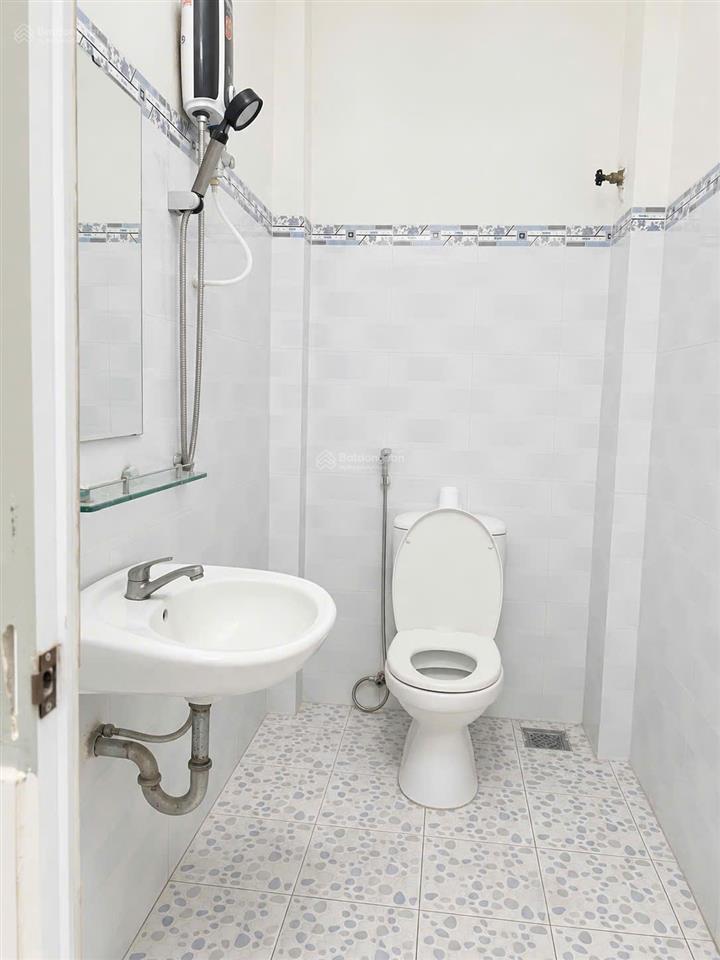 Cho thuê nhà full nội thất hòn xện bắc nha trang dt 80m 3pn giá chỉ 8 triệu/ tháng,cách biển 500m