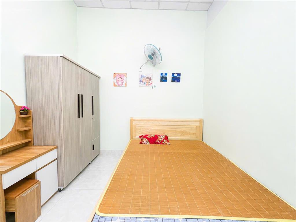 Cho thuê nhà full nội thất hòn xện bắc nha trang dt 80m 3pn giá chỉ 8 triệu/ tháng,cách biển 500m