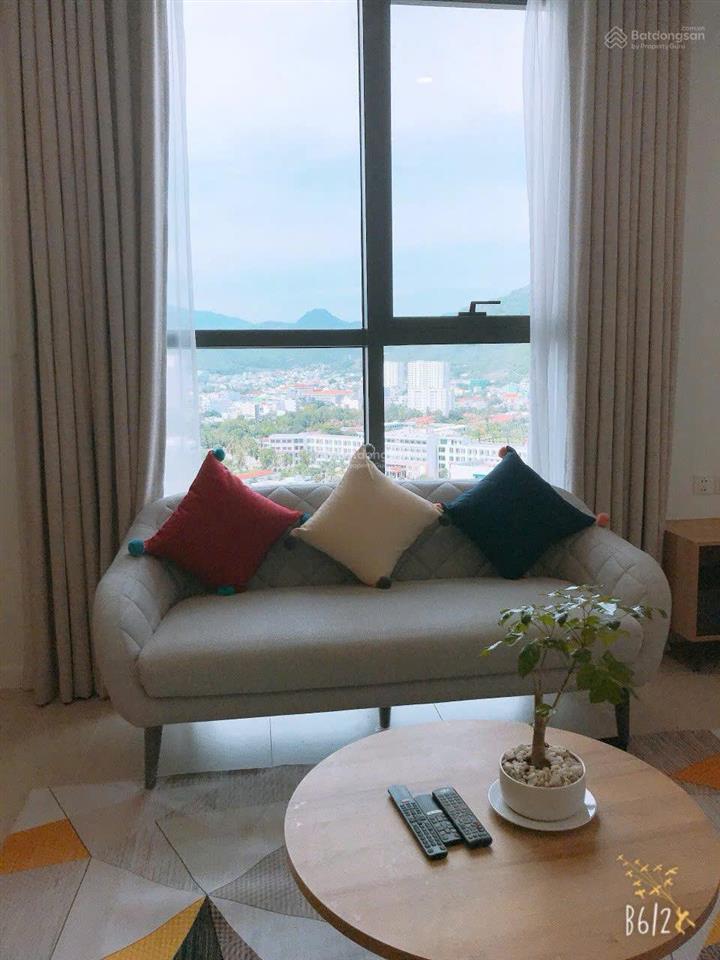 Bán căn hộ scenia bay mặt biển nha trang, căn hộ hiếm có cạnh biển có sổ hồng dt dt 64m giá 4 tỷ200