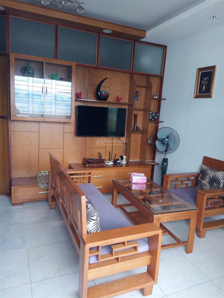 Hạ 800 triệu còn 2 tỷ 200tr cần bán nhanh căn góc mường thanh 60 trần phú ngay tháp trầm hương