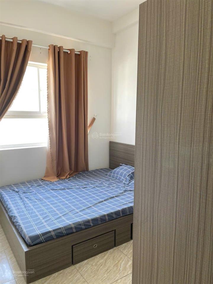 Hạ 200 triệu bán nhanh trong tuần căn cc hoàng quân nha trang dt 55m view ngoài giá còn 1 tỷ 850