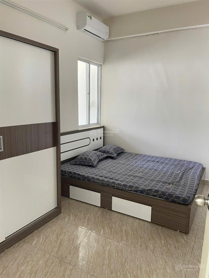 Hạ 200 triệu bán nhanh trong tuần căn cc hoàng quân nha trang dt 55m view ngoài giá còn 1 tỷ 850