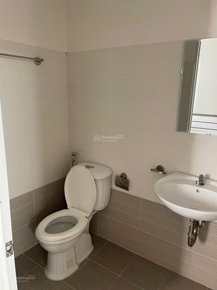 Hạ 200 triệu bán nhanh trong tuần căn cc hoàng quân nha trang dt 55m view ngoài giá còn 1 tỷ 850
