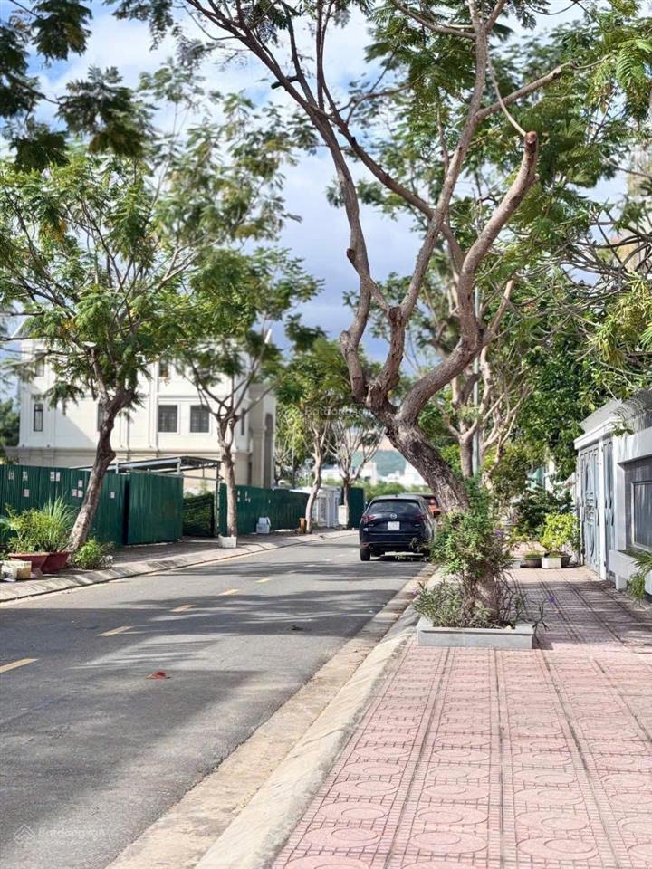 Rẻ trong khu vực khu đô thị hà quang 2 (kđt lê hồng phong 2) chỉ 50 triệu/m2, diện tích 300m2
