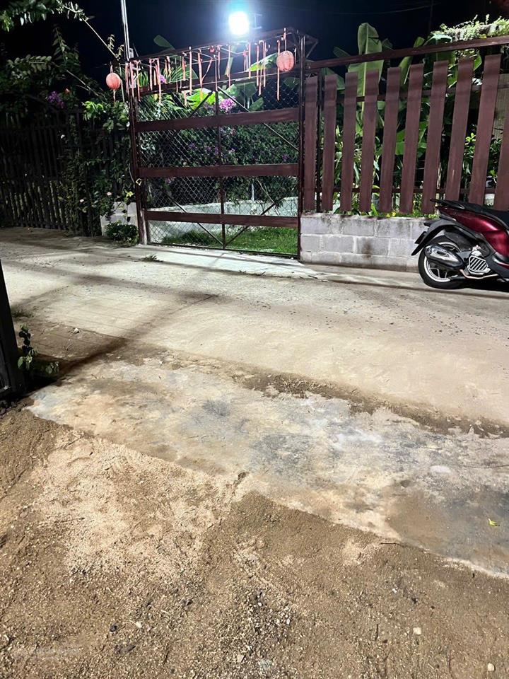 Chỉ 950 triệu bán nhà 2 tầng dt 60m đường xóm bầu 2 diên phước (mới diên thọ) diên khánh