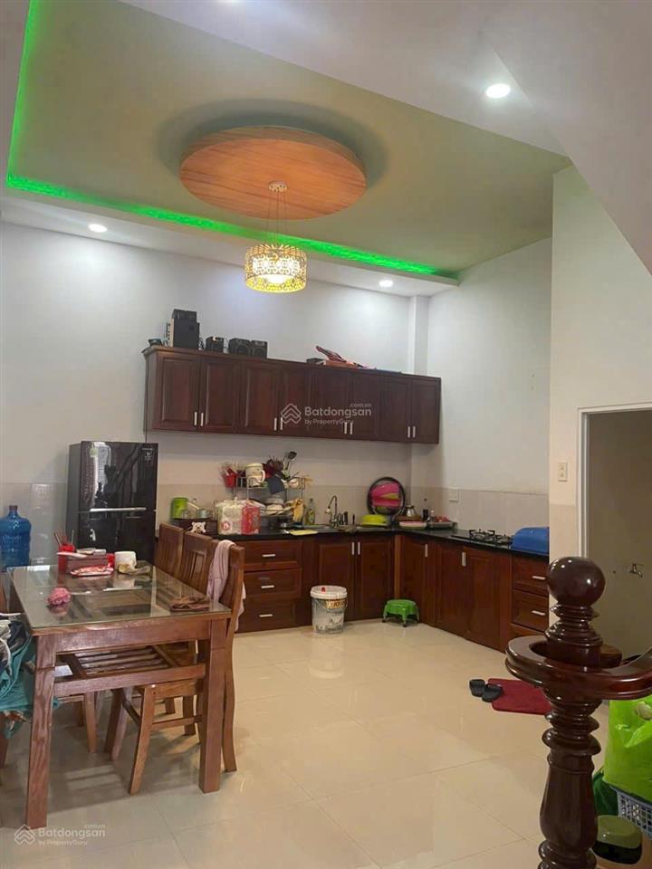 Cho thuê nhà nguyên căn 5 phòng ngủ giá 13 triệu khu vực phước long, giá tốt chỉ 13tr/tháng
