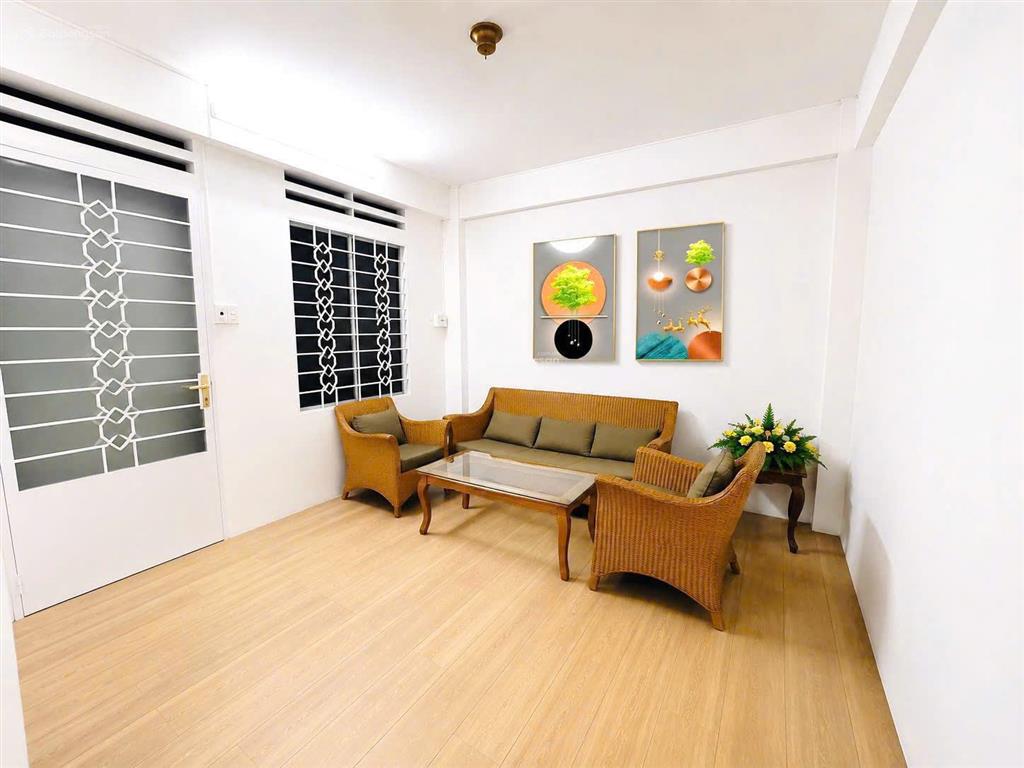 Cho thuê căn góc số 7 nguyễn thiện thuật khu phố tây nha trang dt 67m2 giá chỉ 9 triệu/tháng