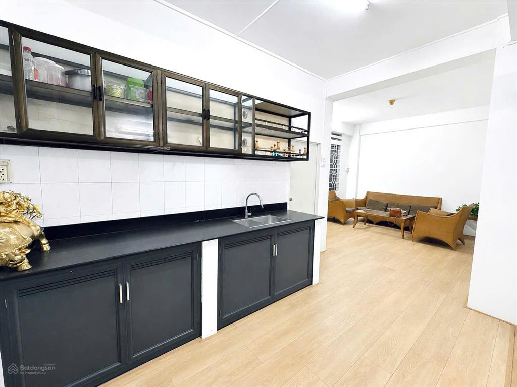 Cho thuê căn góc số 7 nguyễn thiện thuật khu phố tây nha trang dt 67m2 giá chỉ 9 triệu/tháng