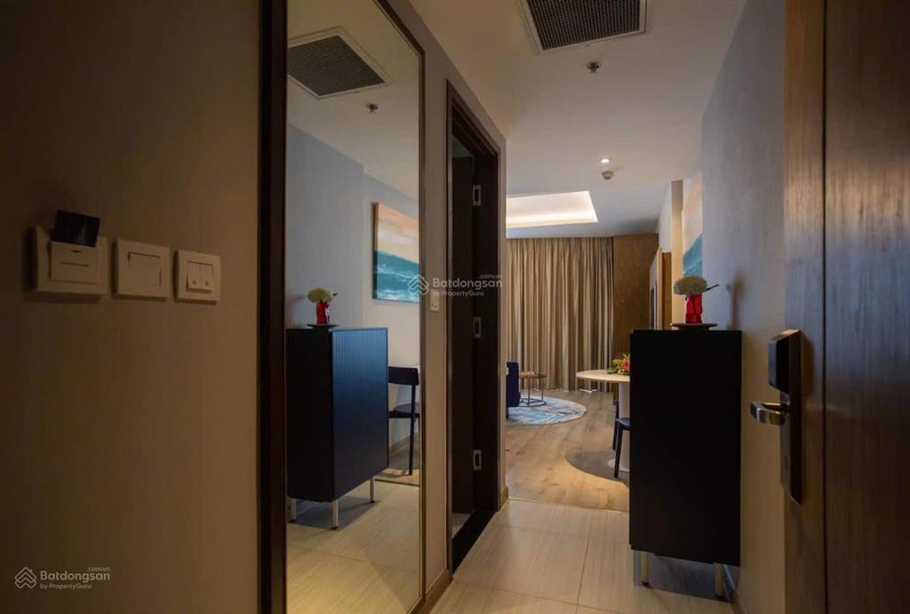 Giảm thêm 100tr bán căn panorama (rẽ quạt rộng), dt 41m2 tầng cao view thấy biển giá bằng view phố