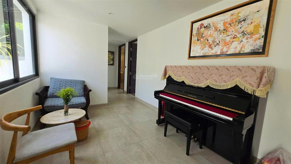 Cho thuê villa phố biển, khu biệt thự ocean front anh nguyễn view biển, dt 420m2 có 4pn