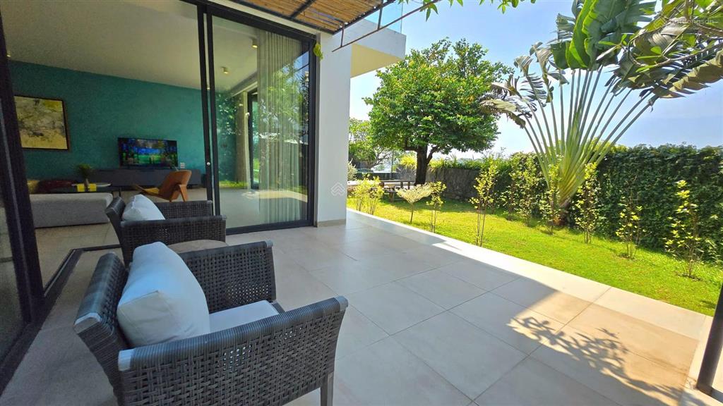 Cho thuê villa phố biển, khu biệt thự ocean front anh nguyễn view biển, dt 420m2 có 4pn