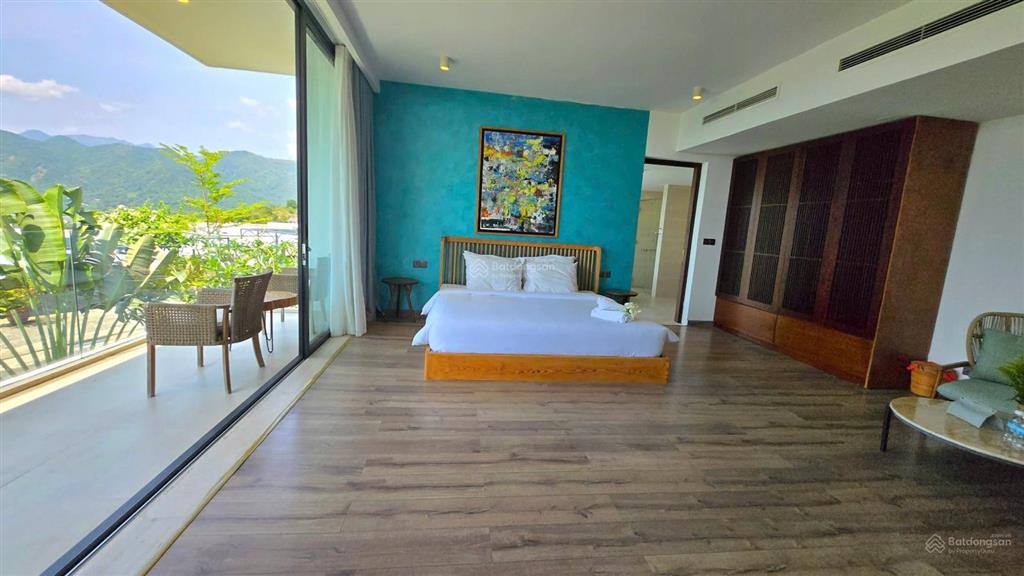Cho thuê villa phố biển, khu biệt thự ocean front anh nguyễn view biển, dt 420m2 có 4pn