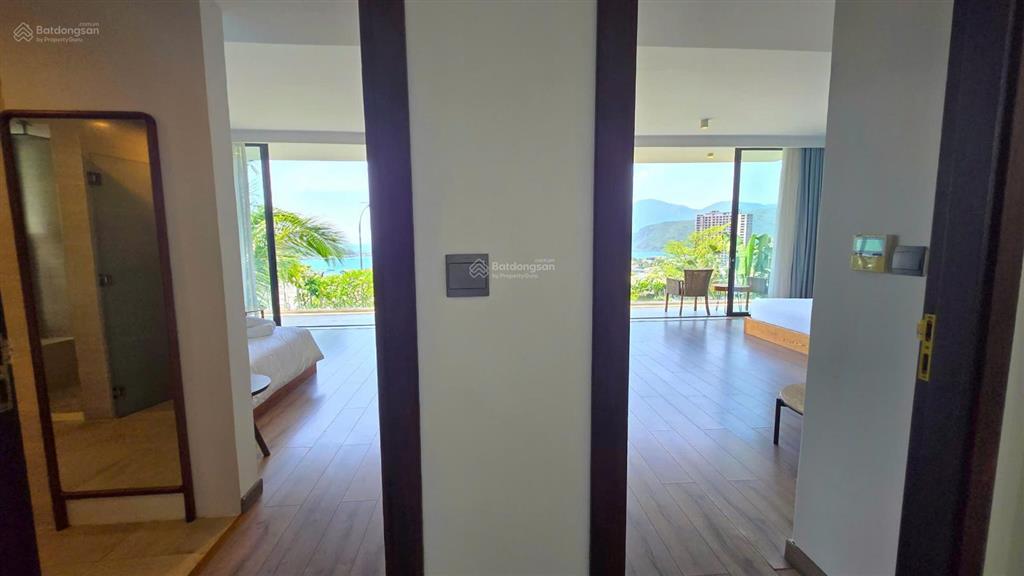 Cho thuê villa phố biển, khu biệt thự ocean front anh nguyễn view biển, dt 420m2 có 4pn