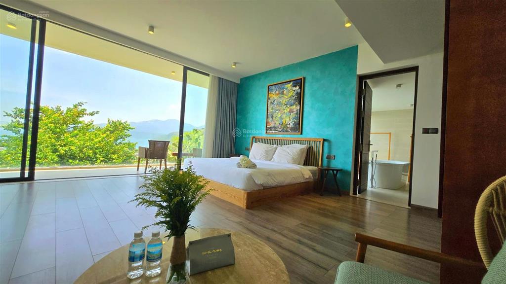 Cho thuê villa phố biển, khu biệt thự ocean front anh nguyễn view biển, dt 420m2 có 4pn