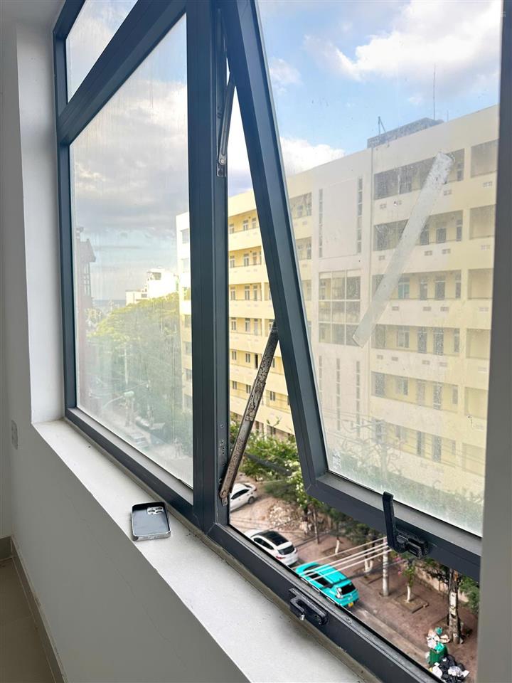Bán căn napoleon 2 phòng ngủ, dt 55m, view xéo biển, giá bán nhanh