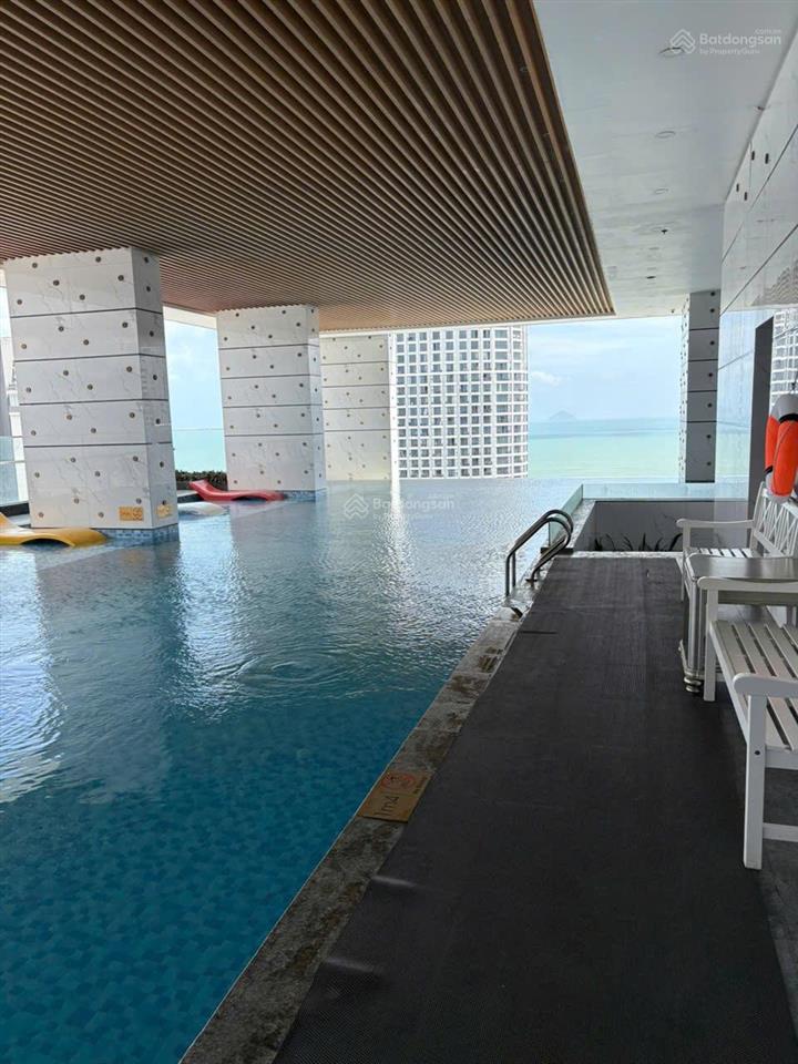 Bán căn hộ khách sạn virgo nha trang cách biển 200m,dt 60m2,có 2 phòng ngủ ,giá 4ty500.view ngoài