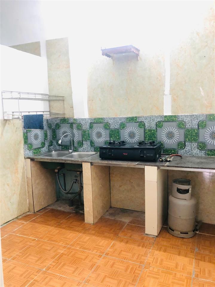 Cho thuê nhà nguyên căn trống sẵn giá tốt chỉ 7 triệu/tháng, gần đường 28, dt 70m2, 2 phòng ngủ