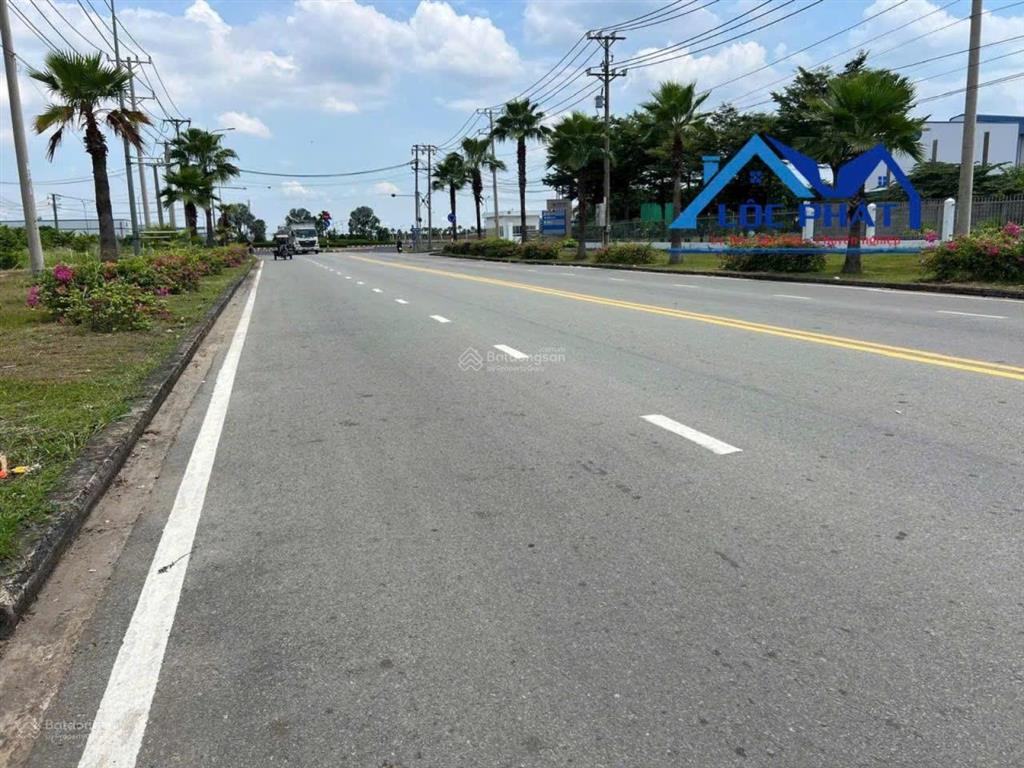 Cho thuê xưởng 2800m2 có pccc nghiệm thu xã thiện tân, vĩnh cửu, đồng nai