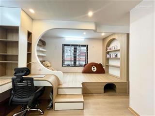 Bán nhà phố đào duy từ hoàn kiếm . 5 tầng 34m vị trí siêu đẹp lô góc 2 thoáng gần mặt phố 16.8tỷ