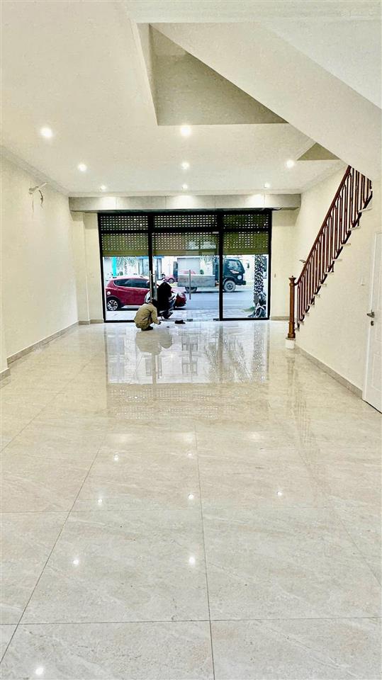 Cho thuê nhà 2 mặt tiền trục đường tương lai vinhomes vũ yên