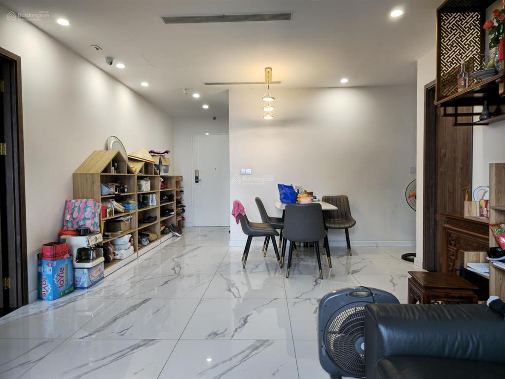 Cần bán căn hộ sunshine city s3 tầng 10
