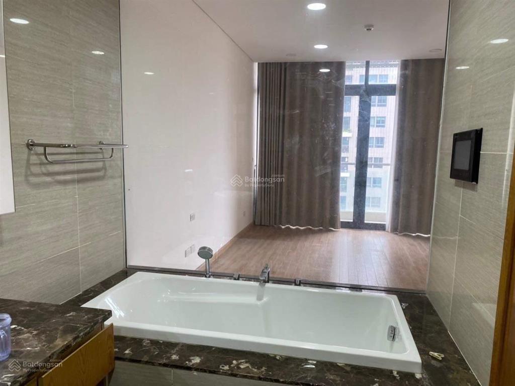 Golden palace mễ trì. bán căn hộ đẹp 4 ngủ 140m tầng trung, full nội thất, sẵn sổ, giá 11.6 tỷ bp