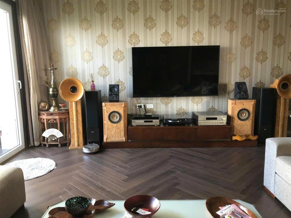 Golden palace mễ trì. bán căn hộ đẹp 4 ngủ 141m tầng trung, full nội thất, sẵn sổ, giá 12.5 tỷ bp