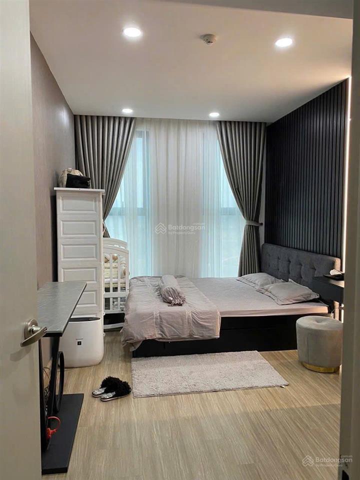 The sun mễ trì. căn 3 ngủ 96m2, tầng trung, full nội thất mới đẹp, sẵn sổ, giá 10.5 tỷ