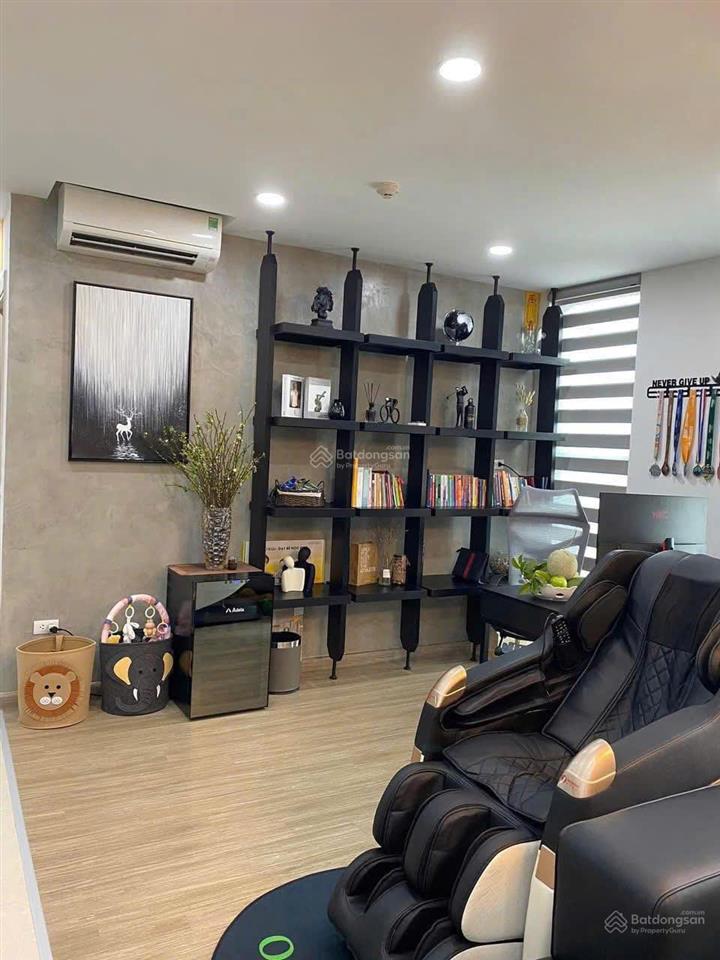 The sun mễ trì. căn 3 ngủ 96m2, tầng trung, full nội thất mới đẹp, sẵn sổ, giá 10.5 tỷ