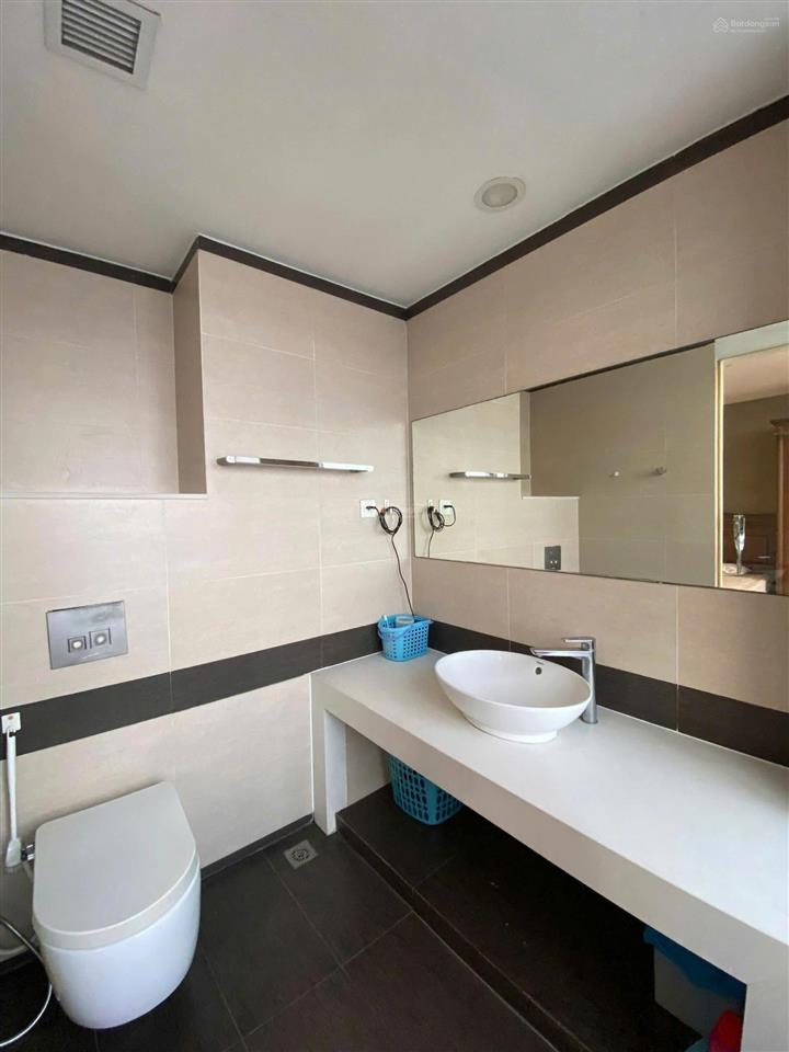 Cần bán gấp căn 4 ngủ 162m chung cư thăng long n01, nhà đẹp full nội thất, sẵn sổ giá 14.5 tỷ bp.
